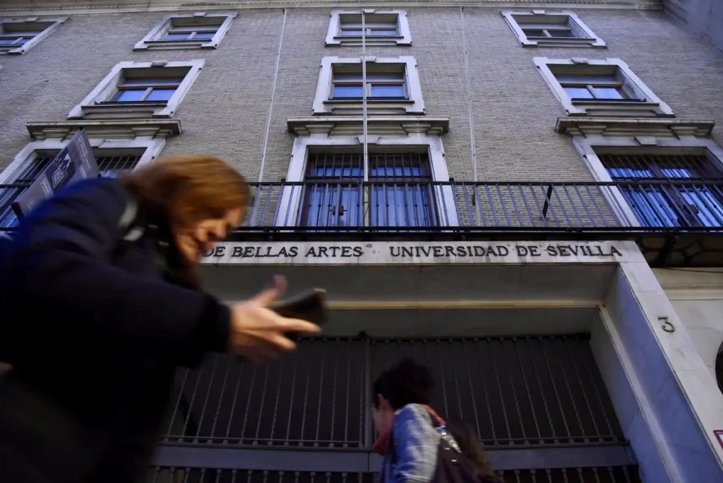 Aumento de Hepatitis A en Sevilla: Un Brote en la Facultad de Bellas Artes
