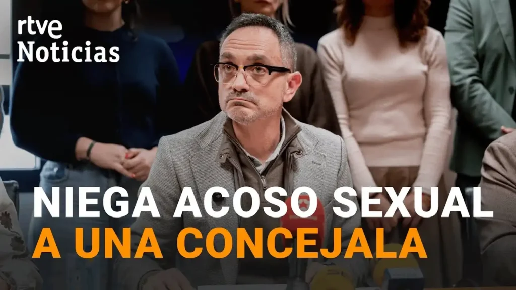 Controversia Política en Móstoles: Denuncias de Acoso y Reacciones Partidistas