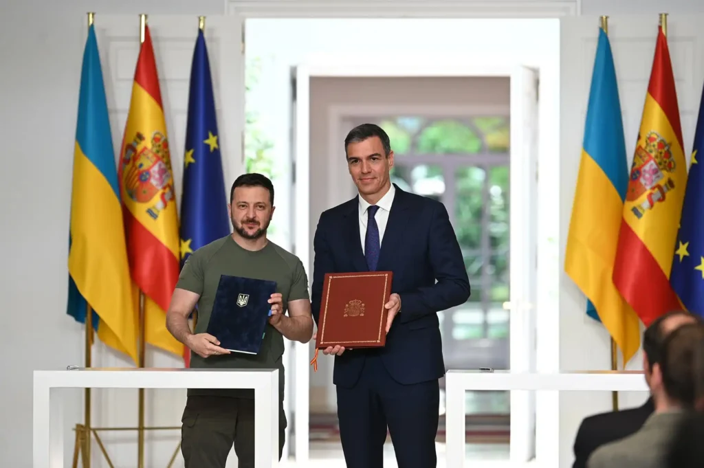 Crédito UE 90.000 millones para Ucrania: claves del desbloqueo tras Orbán