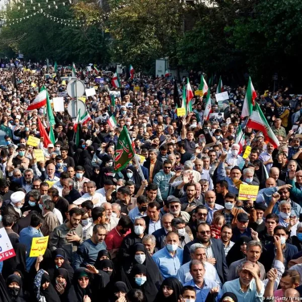 Crisis en Irán y Venezuela: Protestas, represión y la intervención de Trump