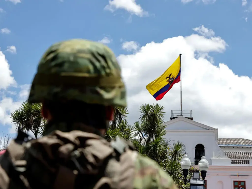 Ecuador en la Encrucijada: Referéndum para Reformar la Constitución y la Presencia Militar Extranjera