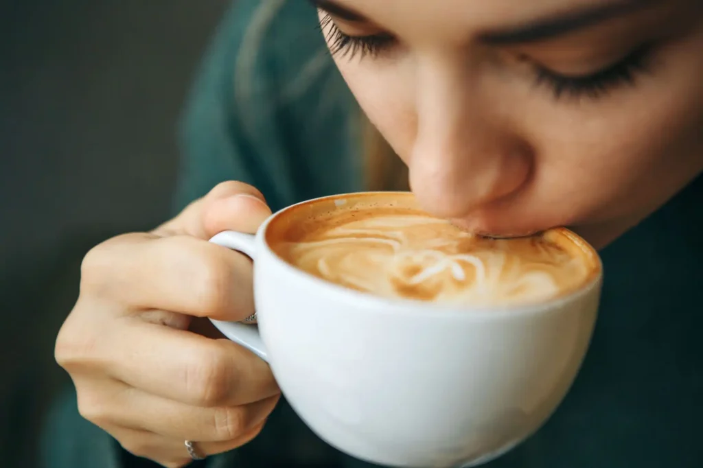 El Café: Un Aliado Potencial en la Lucha Contra el Envejecimiento Celular en Pacientes con Trastornos Mentales
