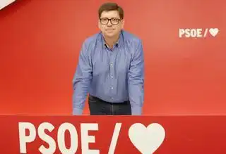Escándalo en el PSOE: Acusaciones de Acoso y Malversación en el Caso de Paco Salazar