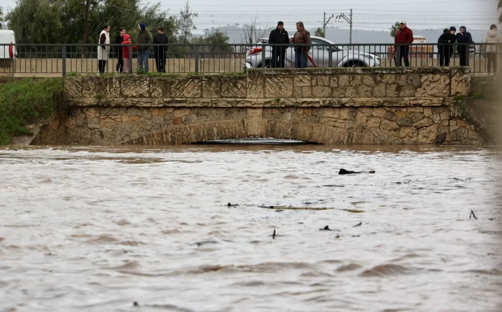 La Borrasca ‘Marta’ se Retira: Un Respiro para Sevilla y el Inicio de los Juegos Olímpicos de Invierno