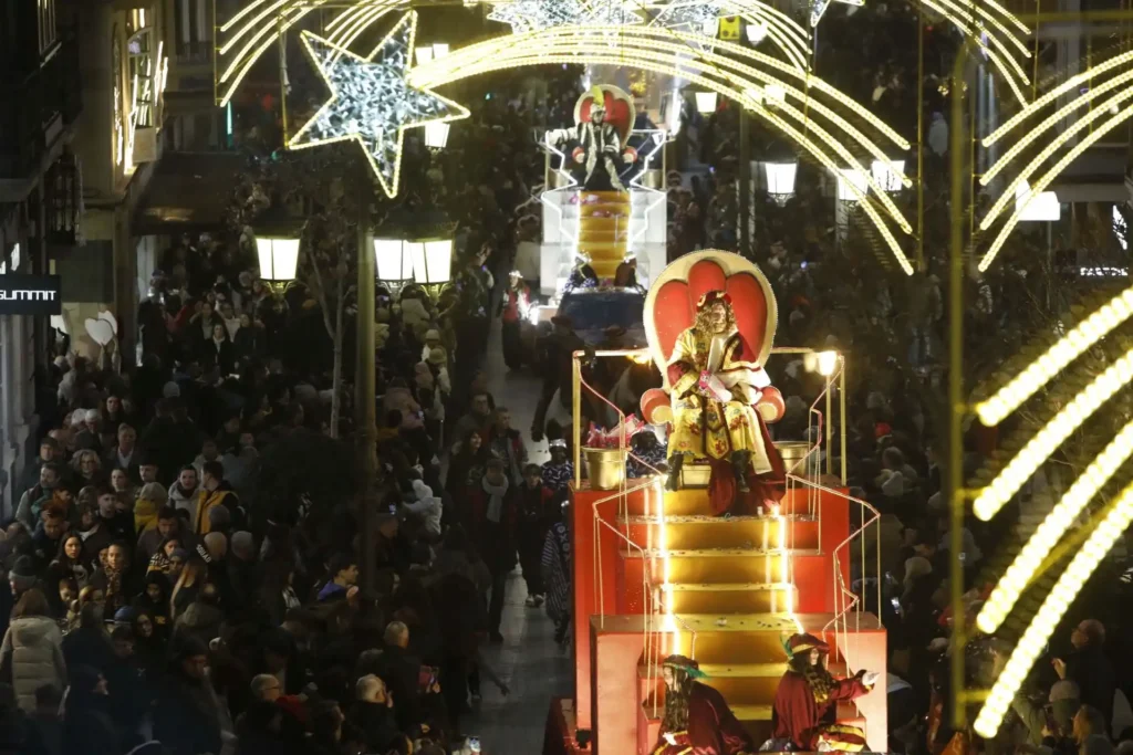 La Magia de la Cabalgata de Reyes en Avilés: Un Desfile de Tradición y Solidaridad