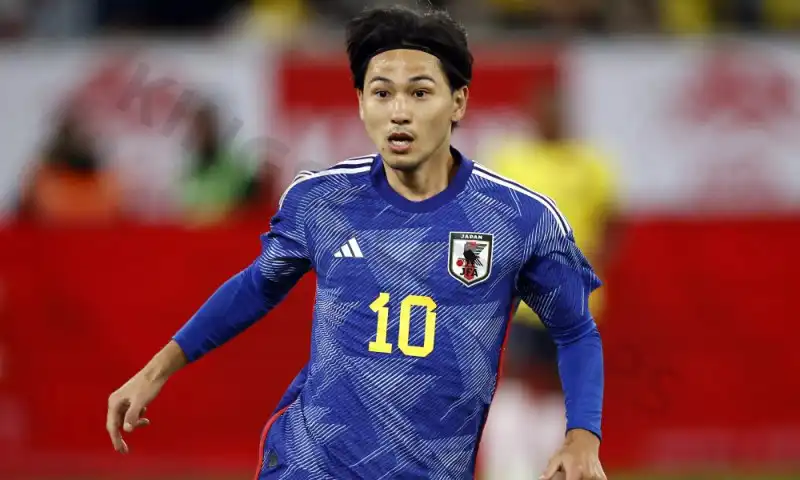 Ley Vinicius en acción: Almirón expulsado en el Mundial 2026 por taparse la boca ante Turquía