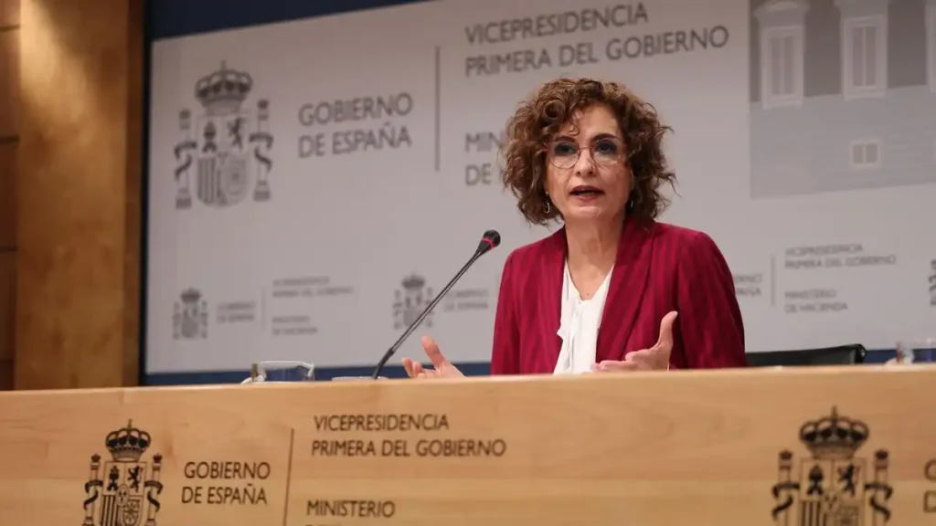Nuevas Estrategias de Financiación para las Comunidades Autónomas en España