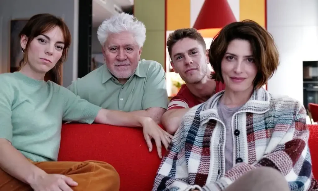 Pedro Almodóvar Regresa con ‘Amarga Navidad’: Un Viaje Emocional en el Cine Español