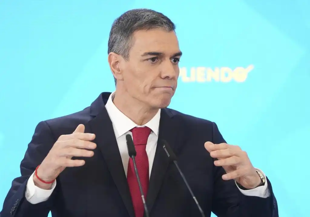 Pedro Sánchez y las Sanciones de la Junta Electoral: Un Análisis de la Controversia Política