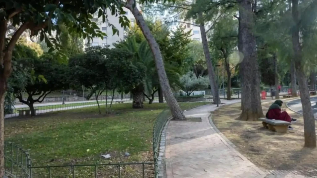Tragedia en Jaén: La Activación de Protocolos de Autolesiones en el Sistema Educativo