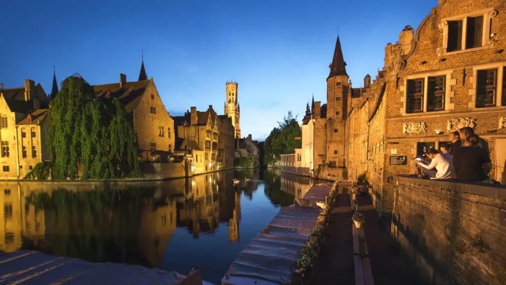 Brujas reinventa su legado con BRUSK: el nuevo museo que transforma la ciudad medieval en referente cultural europeo