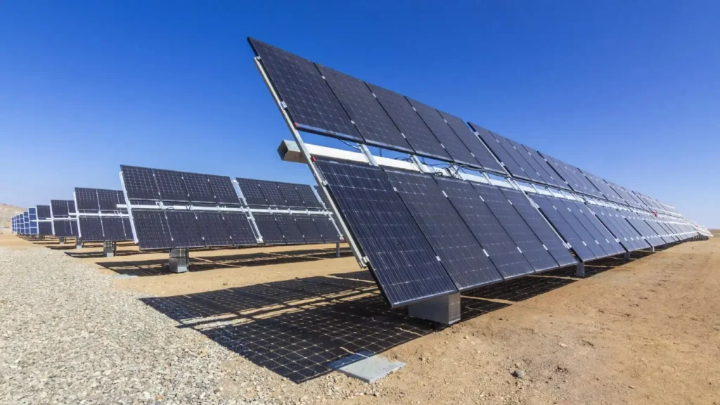 Eficiencia de paneles solares al 130%: ¿es posible superar el límite físico?