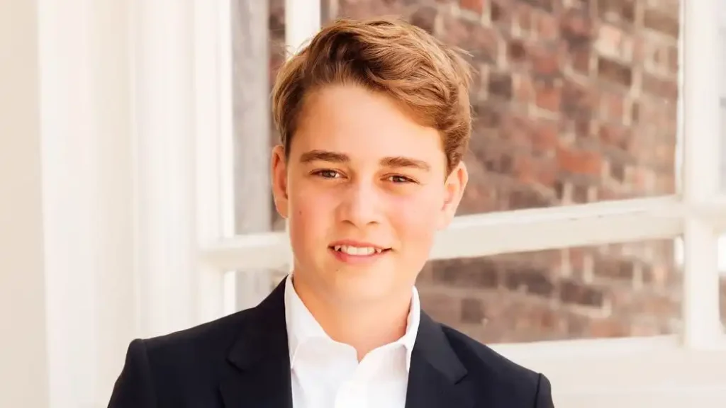 Príncipe George cumple 13 años: la imagen que marca su entrada oficial en la adolescencia y el futuro de la monarquía británica